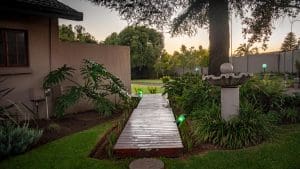 Diamond Rose Guest House - Peaceful Garden - Middelburg Accommodation
